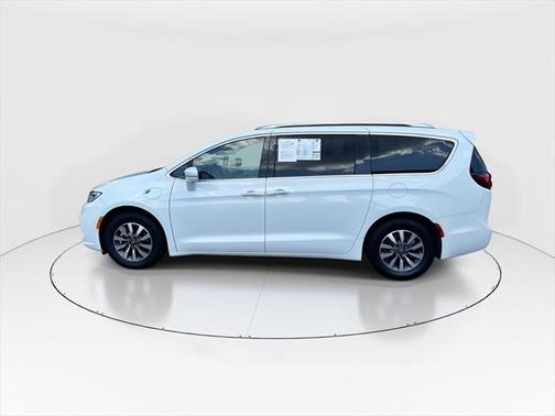 2021 Chrysler Pacifica Hybrid Touring L