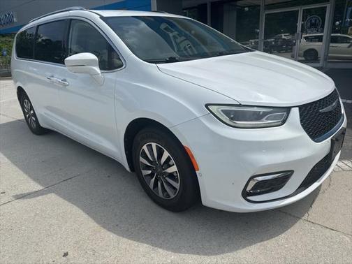 2021 Chrysler Pacifica Hybrid Touring L