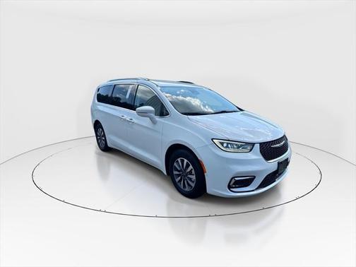 2021 Chrysler Pacifica Hybrid Touring L