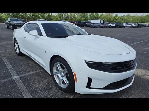 Summit White 2024 Chevrolet Camaro 1LT