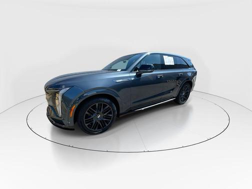 2025 Cadillac Escalade IQ Sport 2