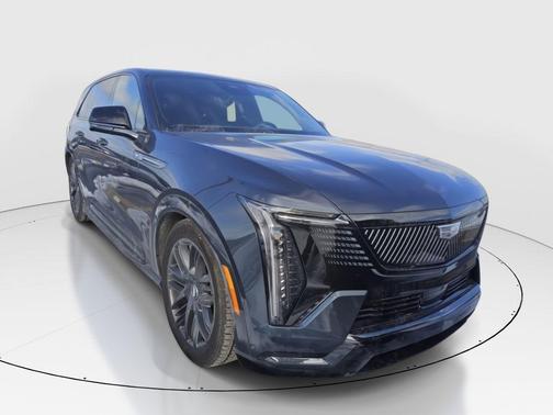 2025 Cadillac Escalade IQ Sport 2