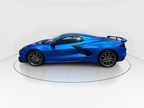 2025 Chevrolet Corvette Stingray w/1LT
