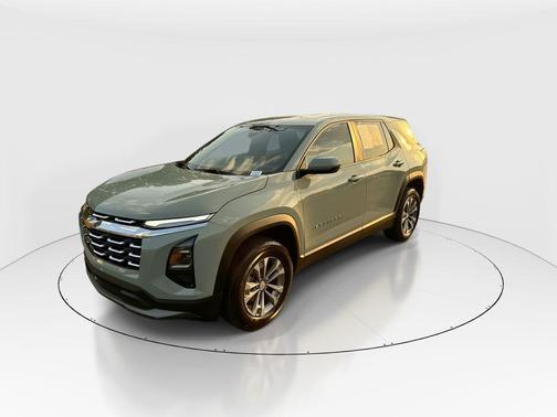 Cacti Green 2026 Chevrolet Equinox 1LT