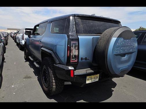 Neptune Blue Matte 2024 GMC HUMMER EV SUV 3X
