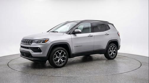 Silver Zynith Metallic Clearcoat 2025 Jeep Compass Limited