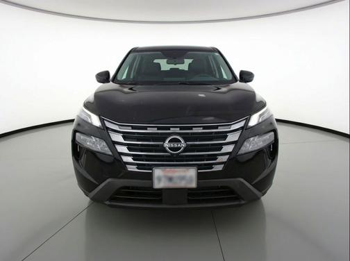 Super Black 2025 Nissan Rogue SV