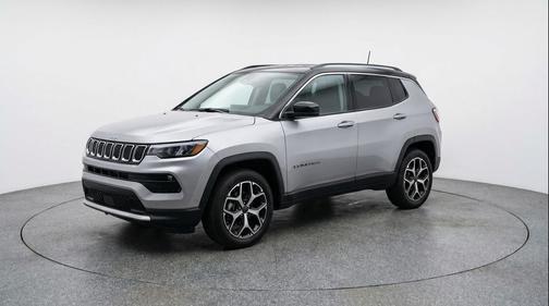Silver Zynith Metallic Clearcoat 2025 Jeep Compass Limited