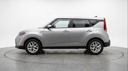 Steel Gray 2025 Kia Soul LX