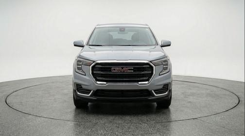 Sterling Gray Metallic 2024 GMC Terrain SLE