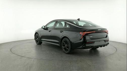 Aurora Black Pearl 2025 Kia K5 LXS