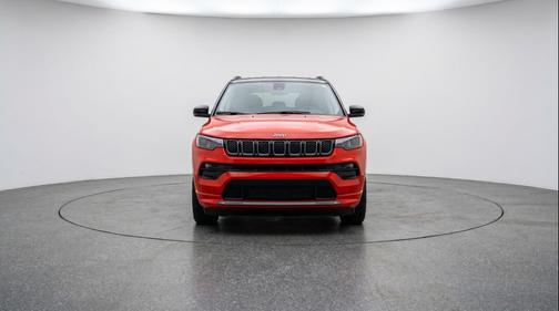 Red Hot Pearlcoat 2025 Jeep Compass Limited