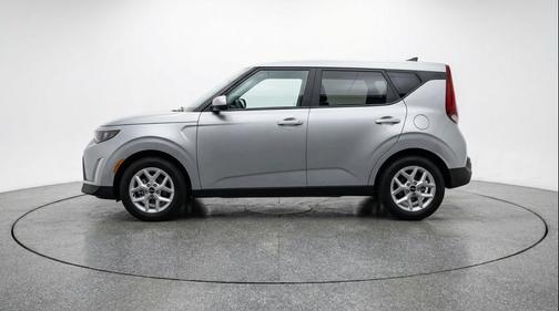 Steel Gray 2025 Kia Soul LX