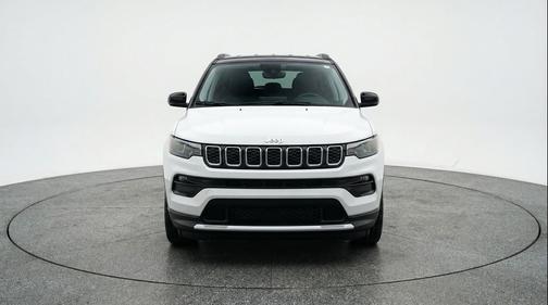 Bright White Clearcoat 2025 Jeep Compass Limited