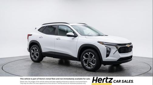 Summit White 2025 Chevrolet Trax LT