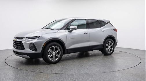 Sterling Gray Metallic 2025 Chevrolet Blazer 2LT