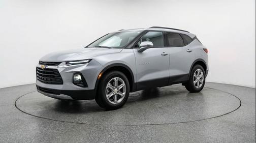 Sterling Gray Metallic 2025 Chevrolet Blazer 2LT