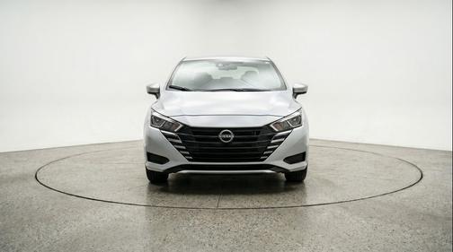 Brilliant Silver Metallic 2025 Nissan Versa 1.6 SV