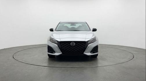 Gun Metallic 2025 Nissan Altima SV FWD