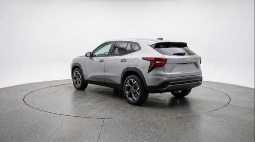 Sterling Gray Metallic 2025 Chevrolet Trax LT