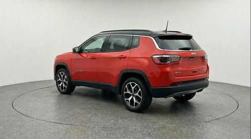 Red Hot Pearlcoat 2025 Jeep Compass Limited