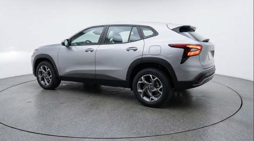 Sterling Gray Metallic 2025 Chevrolet Trax LT