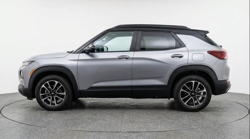 Sterling Gray Metallic 2025 Chevrolet Trailblazer LT