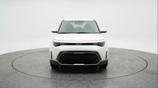 Snow White Pearl 2025 Kia Soul LX
