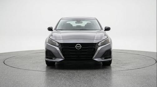 Gun Metallic 2025 Nissan Altima SV FWD