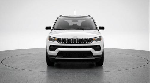 Bright White Clearcoat 2025 Jeep Compass Latitude