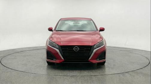 Scarlet Ember Tintcoat 2025 Nissan Altima SV FWD