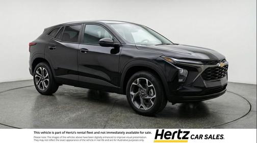 Mosaic Black Metallic 2025 Chevrolet Trax LT