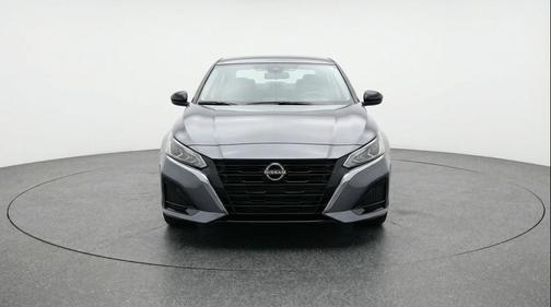 Gun Metallic 2025 Nissan Altima SV FWD
