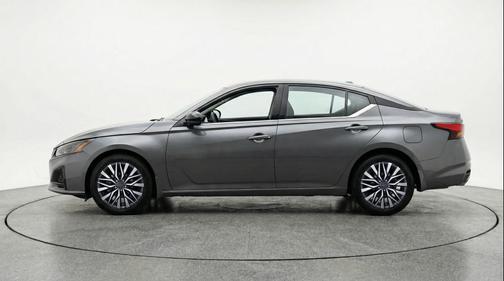 Gun Metallic 2025 Nissan Altima SV FWD
