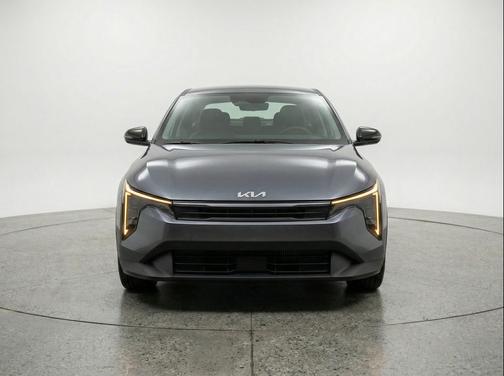 Interstellar Gray 2025 Kia K4 LXS