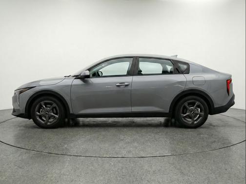 Interstellar Gray 2025 Kia K4 LXS