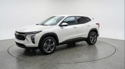 Summit White 2025 Chevrolet Blazer 2LT
