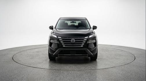 Super Black 2025 Nissan Rogue SV