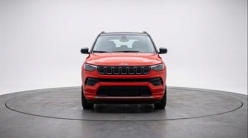 Red Hot Pearlcoat 2025 Jeep Compass Limited