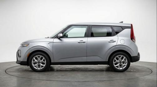 Steel Gray 2025 Kia Soul LX