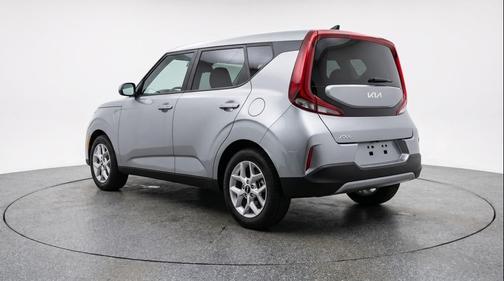 Steel Gray 2025 Kia Soul LX