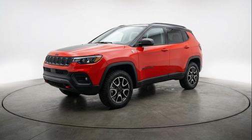 Red Hot Pearlcoat 2025 Jeep Compass Trailhawk