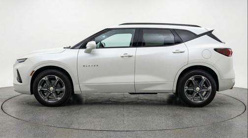 Summit White 2025 Chevrolet Blazer 2LT