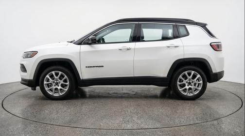 Bright White Clearcoat 2025 Jeep Compass Limited