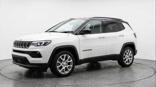 Bright White Clearcoat 2025 Jeep Compass Limited