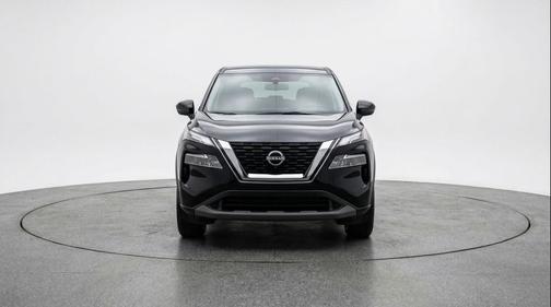 Super Black 2025 Nissan Rogue SV