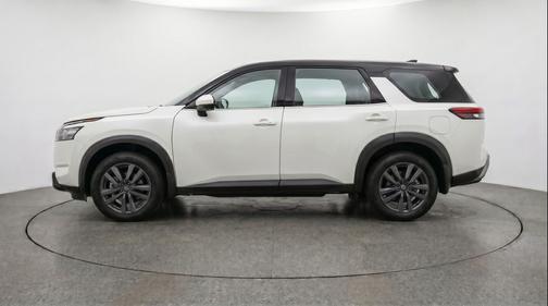 Everest White Pearl Tricoat 2025 Nissan Pathfinder SV FWD