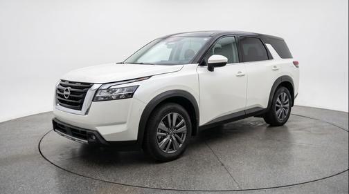 Everest White Pearl Tricoat 2025 Nissan Pathfinder SV FWD