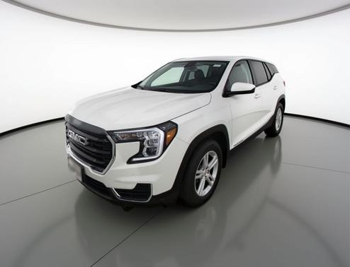 Summit White 2024 GMC Terrain SLE