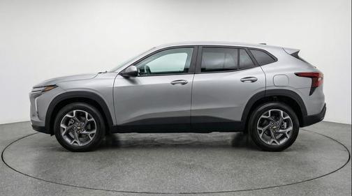 Sterling Gray Metallic 2025 Chevrolet Trax LT